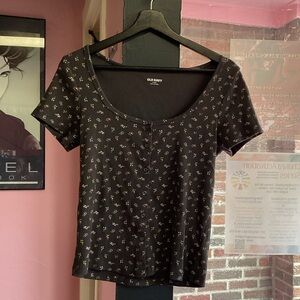 Old Navy Black Floral Button-Front Top